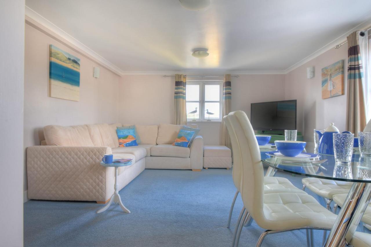 9 Maritime House West Bay