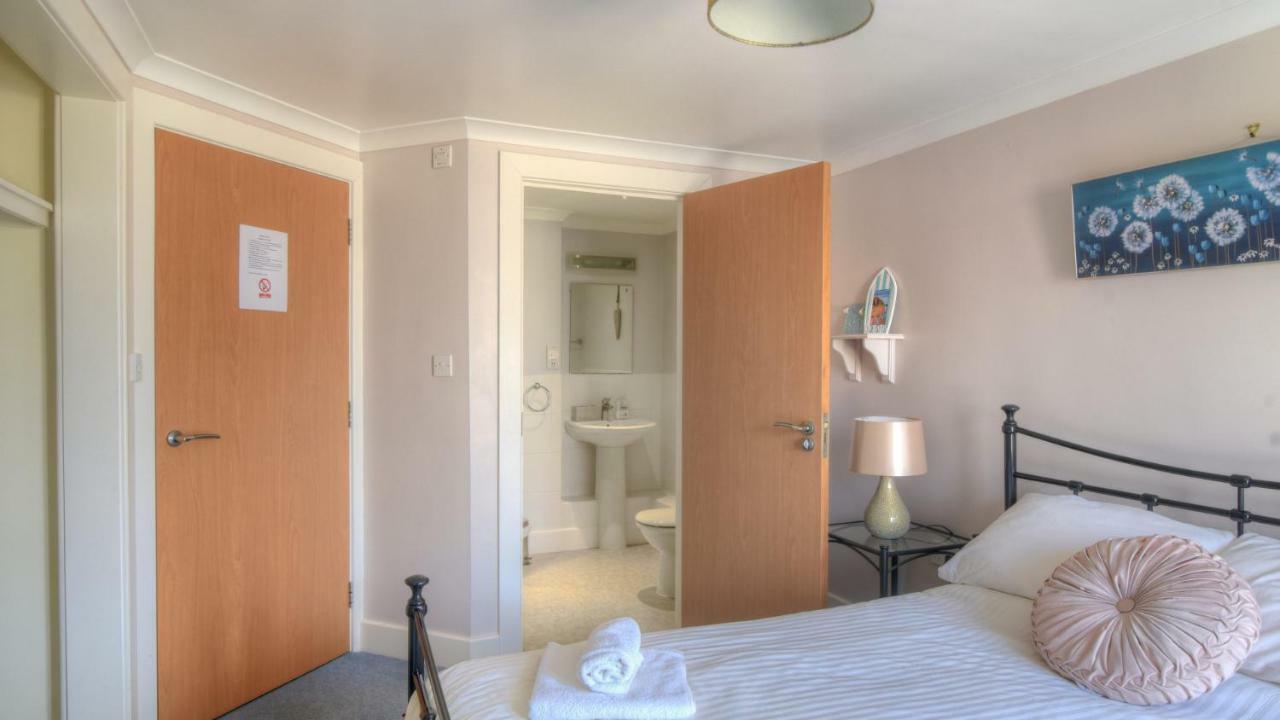 9 Maritime House Apartment
